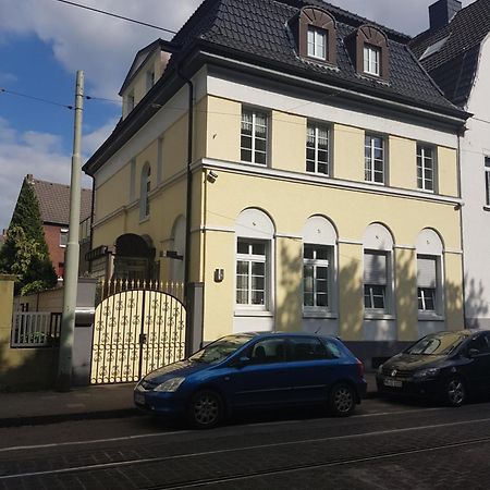 Gaestehaus Krefeld Uerdingen Exterior foto